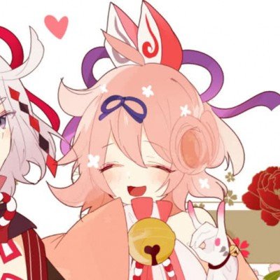女孩太想念老人睡墓碑旁不愿走